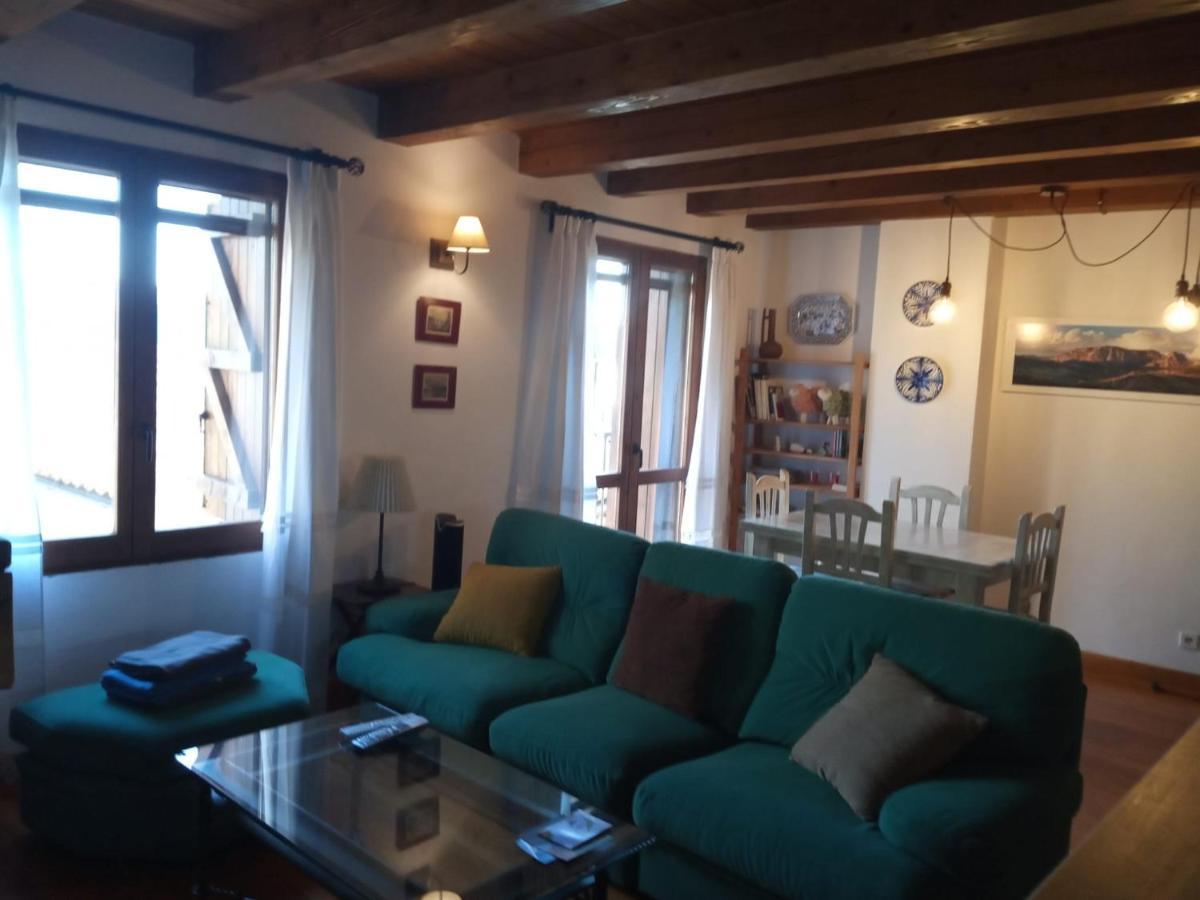 Appartement Apartamento Exclusivo En El Pueblo Mas Bonito Duplex à Roda de Isábena Extérieur photo